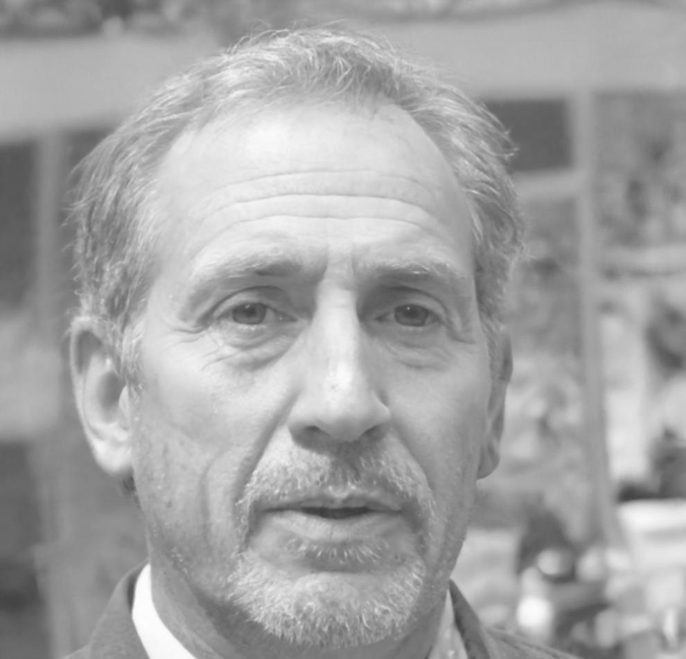 Retrato profesional de Carlos Martín